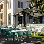 Готель Rome Palace Deluxe