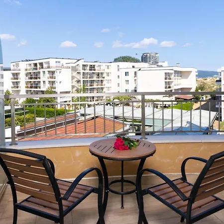Rome Palace Deluxe 4*