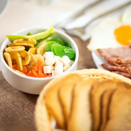 Готель Rome Palace Deluxe Сонячний Берег