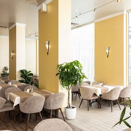 Rome Palace Deluxe