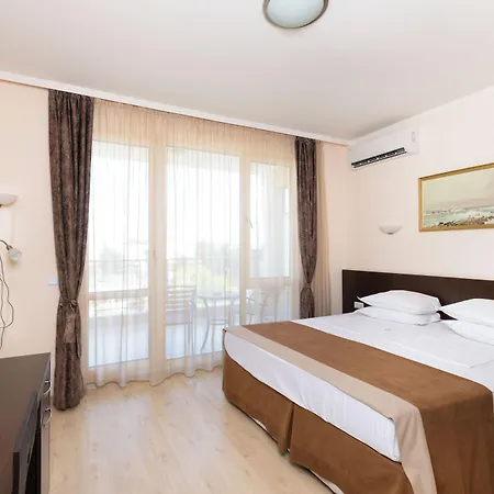 Rome Palace Deluxe - Premium 4*