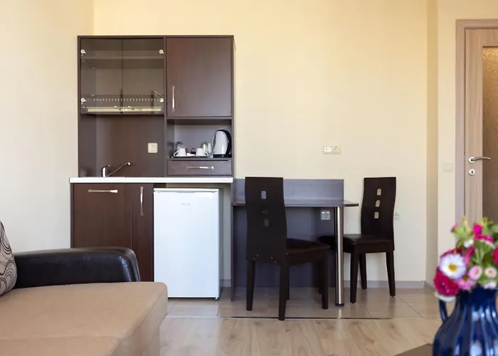 Hotel Rome Palace Deluxe Slantschew brjag