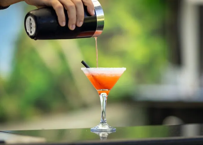 Rome Palace Deluxe Отель 4*