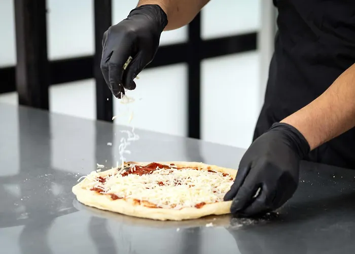 Rome Palace Deluxe 4* 阳光海滩